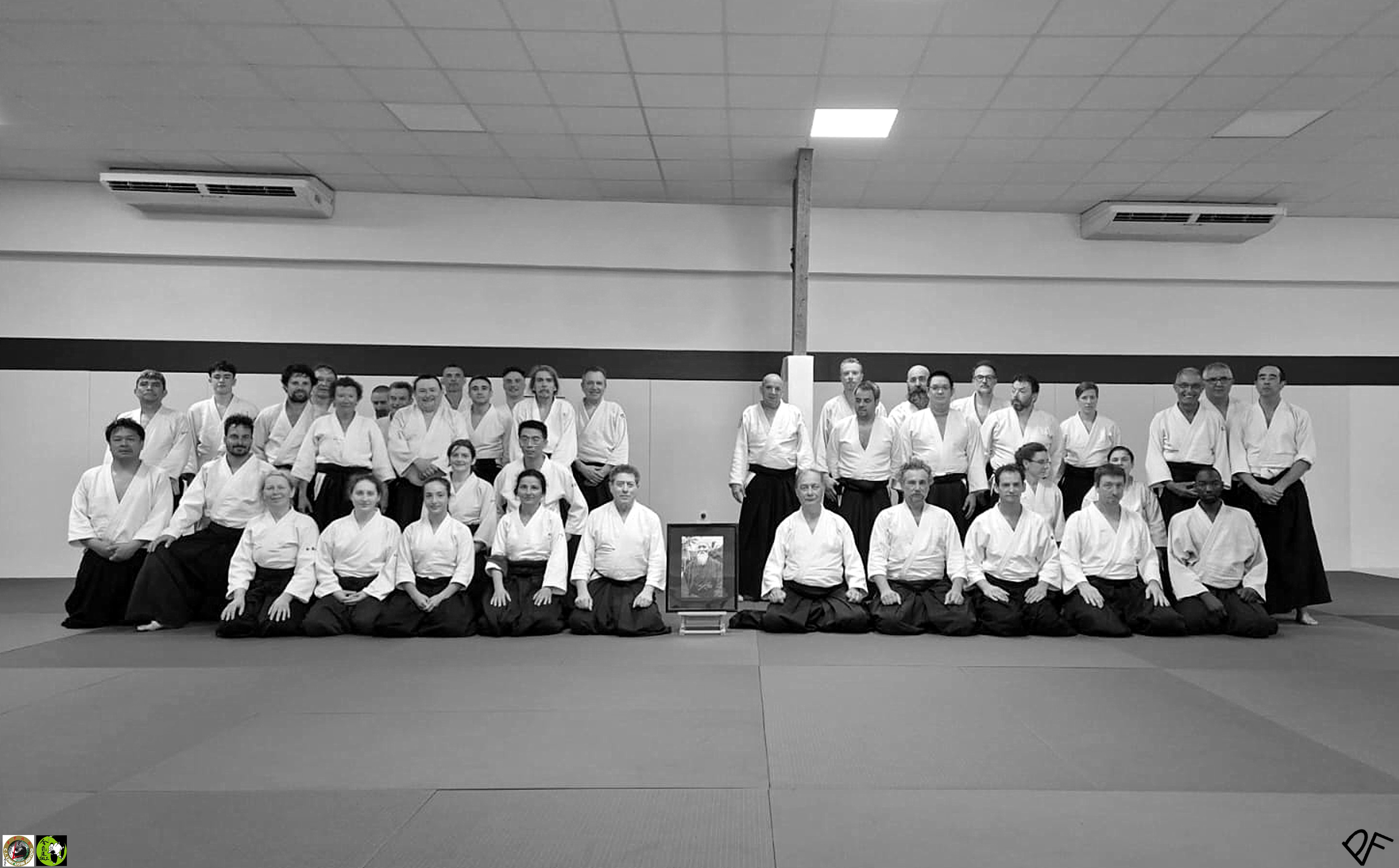 260425 01 Séance du samedi matin en N&B....jpg - 1,10 MB