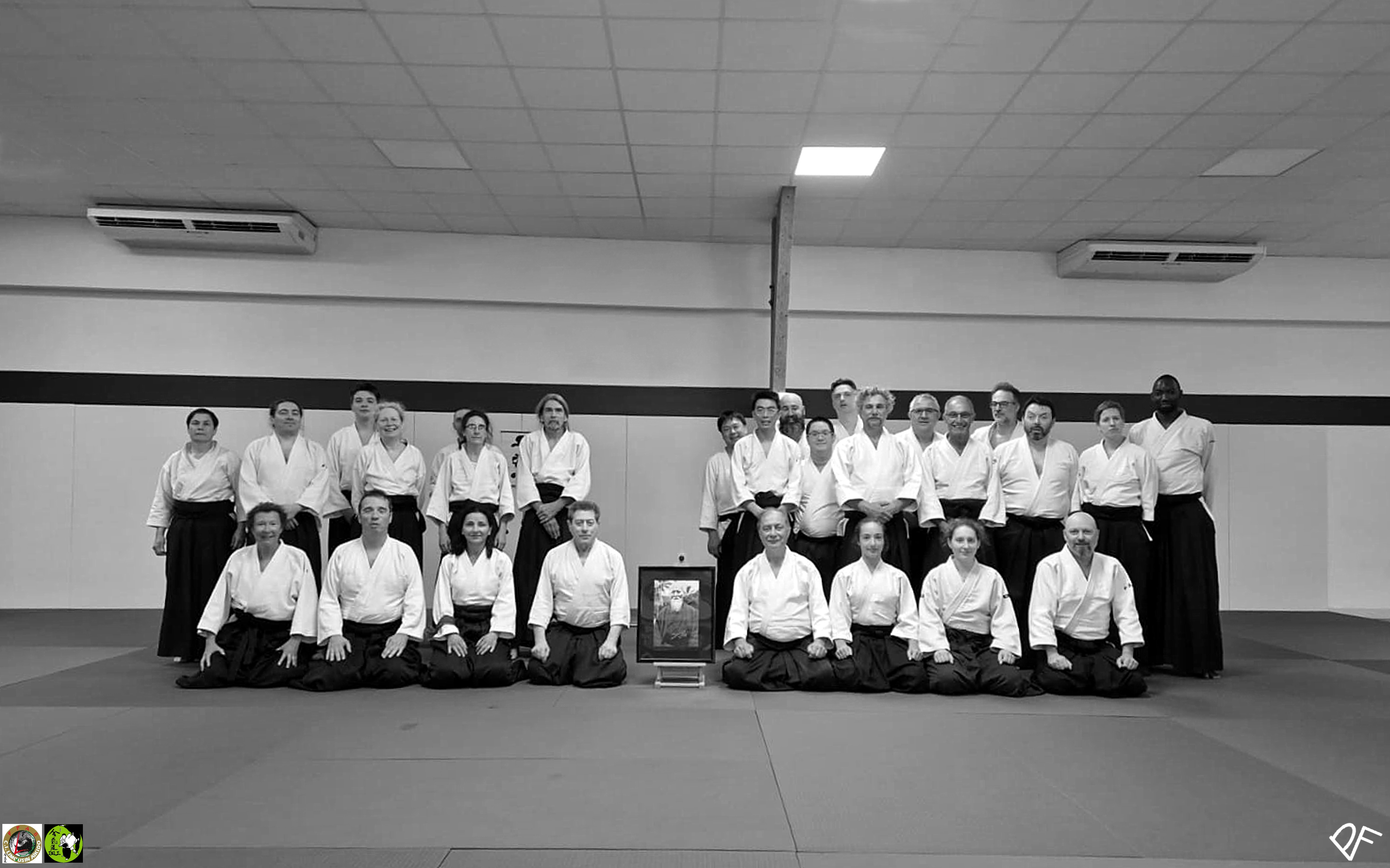 260426 2 Trace du dimanche matin en N&B....jpg - 1,01 MB